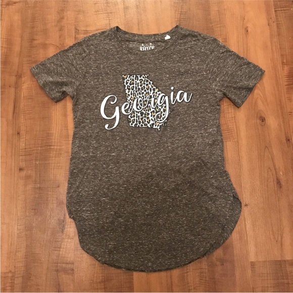 Royce Brand Tops - Royce Brand Women's Georgia Graphic Print Shirt Size S